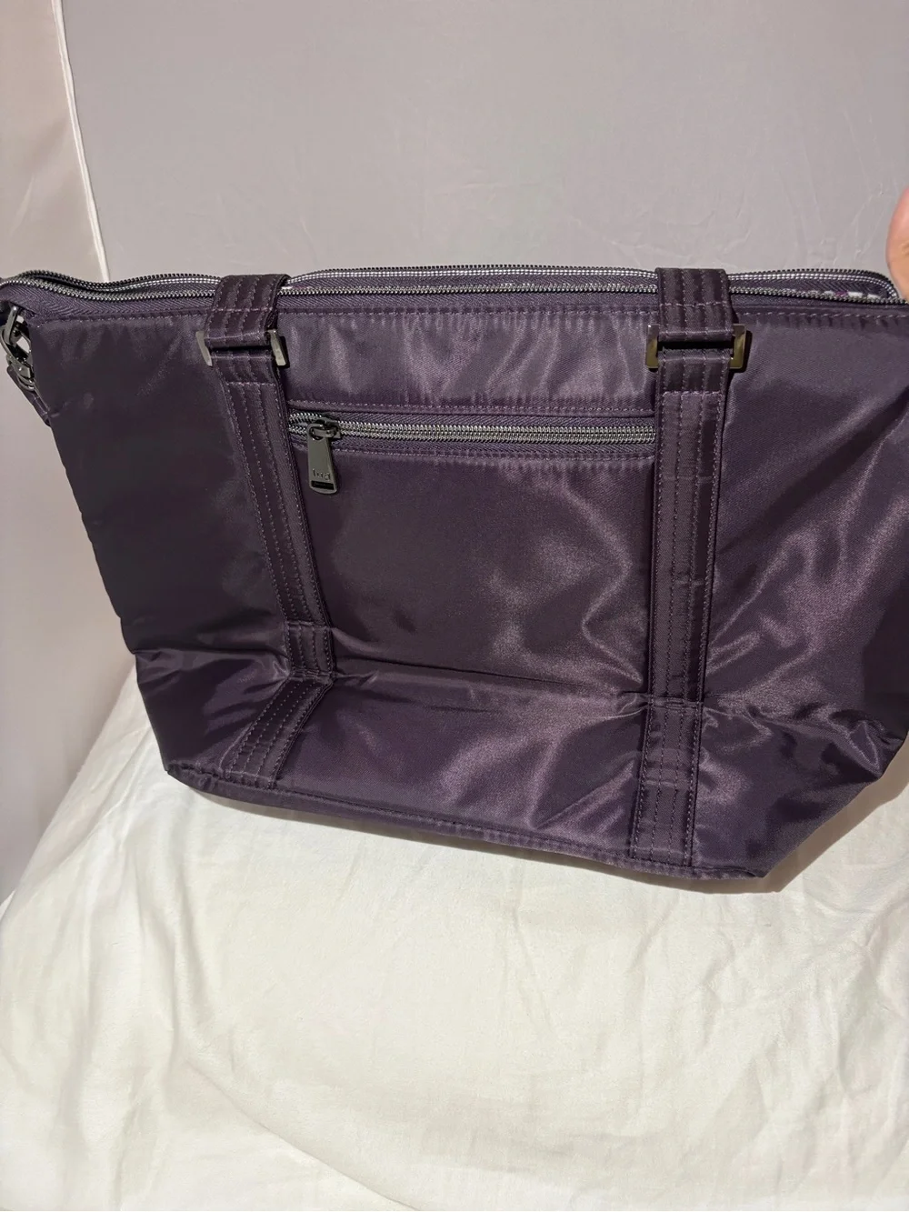 Lug  Catamaran Tote - Plum - Picture 2 of 5